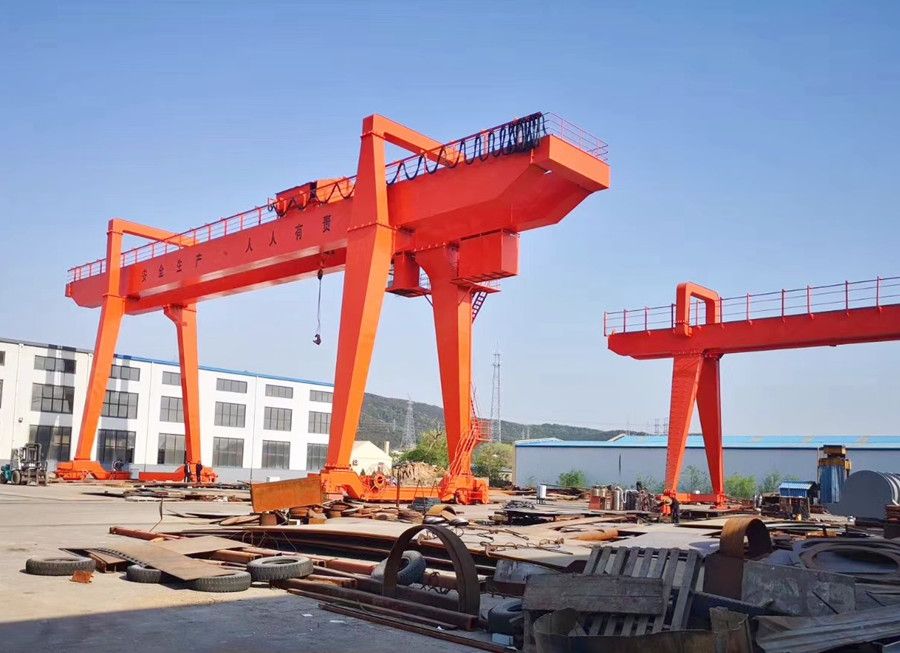 大連門式起重機、大連龍門吊、大連雙梁門式起重機