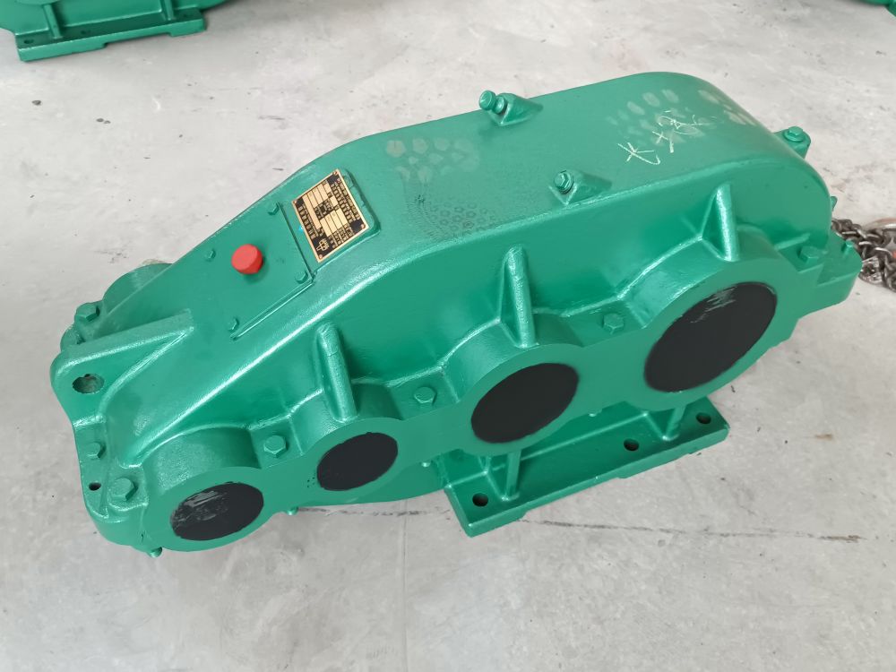 新余減速機、ZSC圓柱齒輪減速機廠家銷售、安裝維修