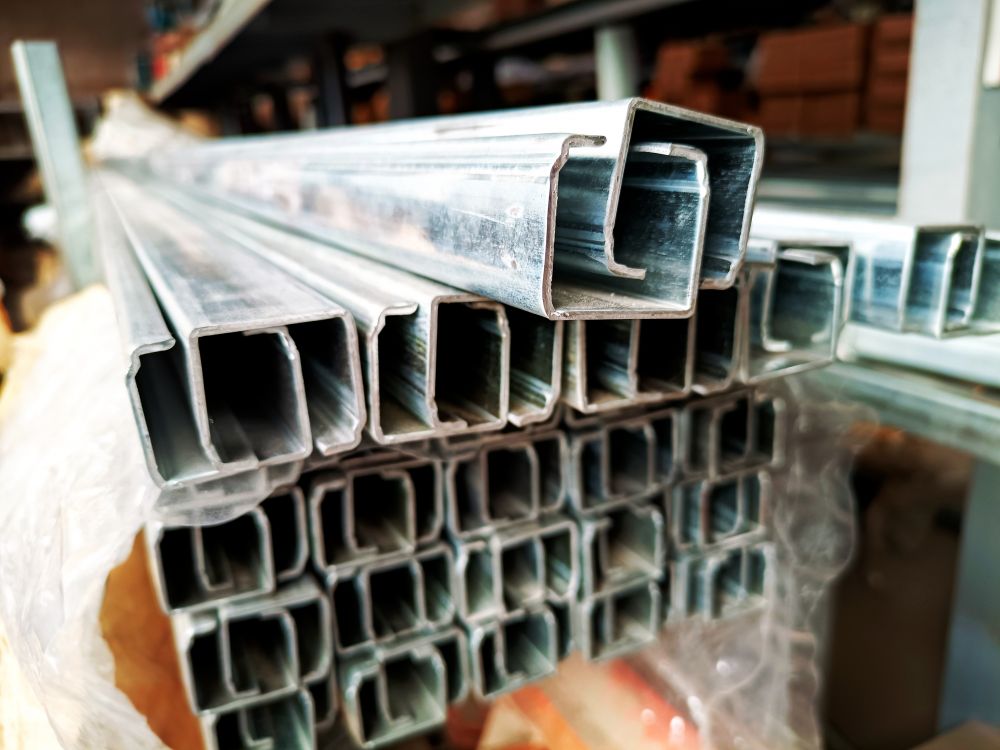 電纜線拖纜C型鋼、C型槽廠家批發、安裝調試