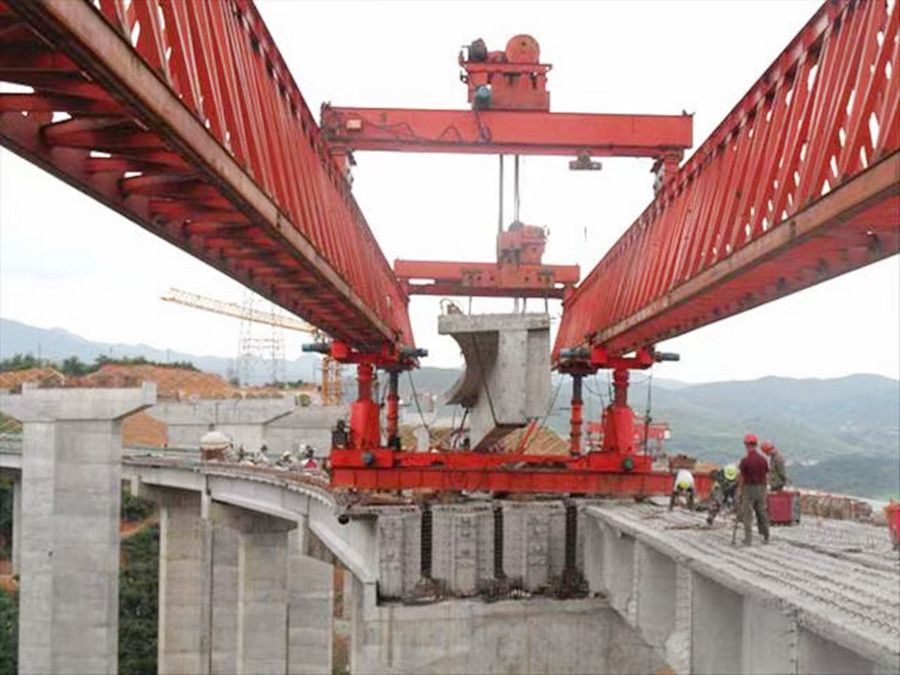 河南許昌起重機械，架橋機、提梁機生產廠家銷售
