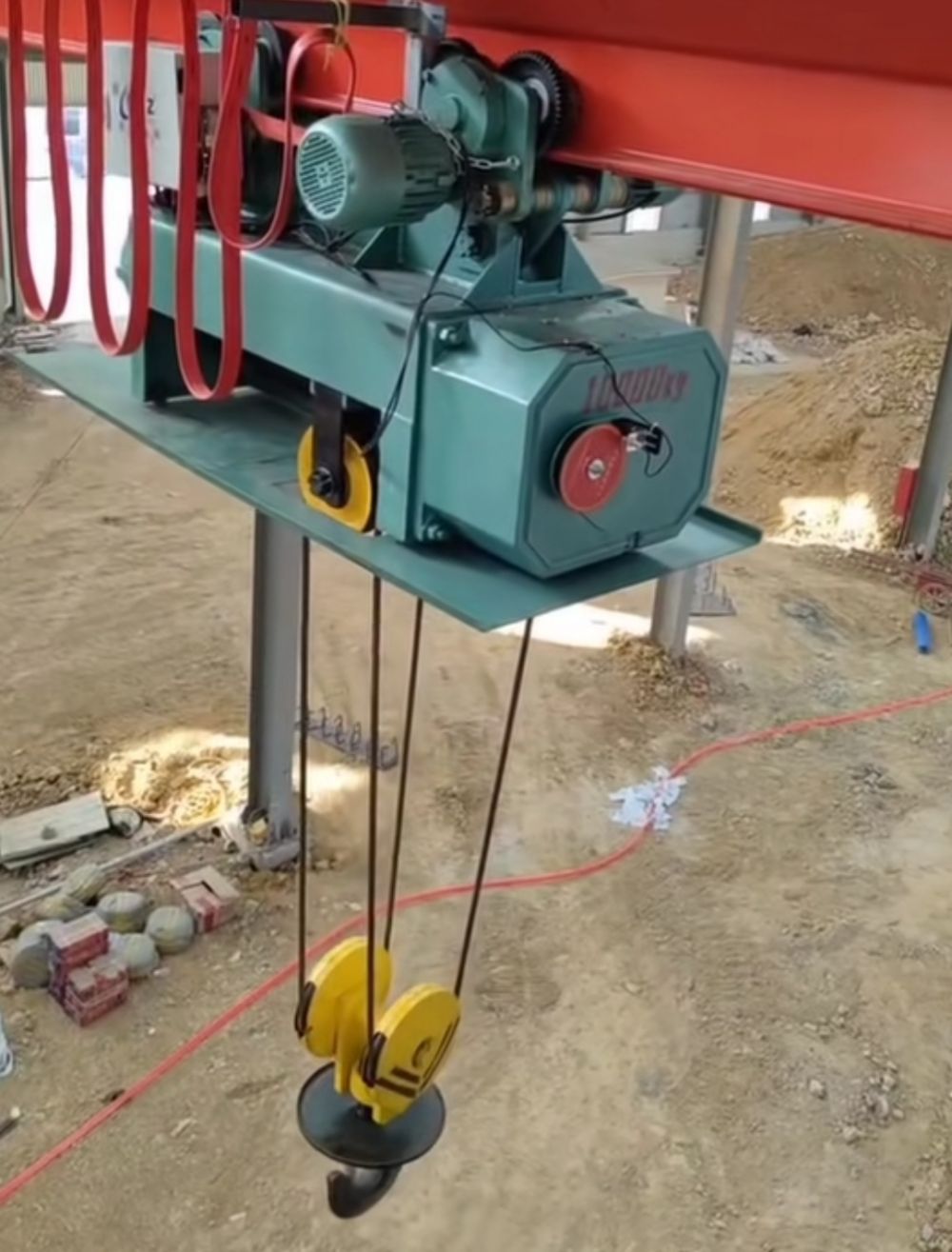 西安電動葫蘆廠家，冶金電動葫蘆、耐高溫電動葫蘆