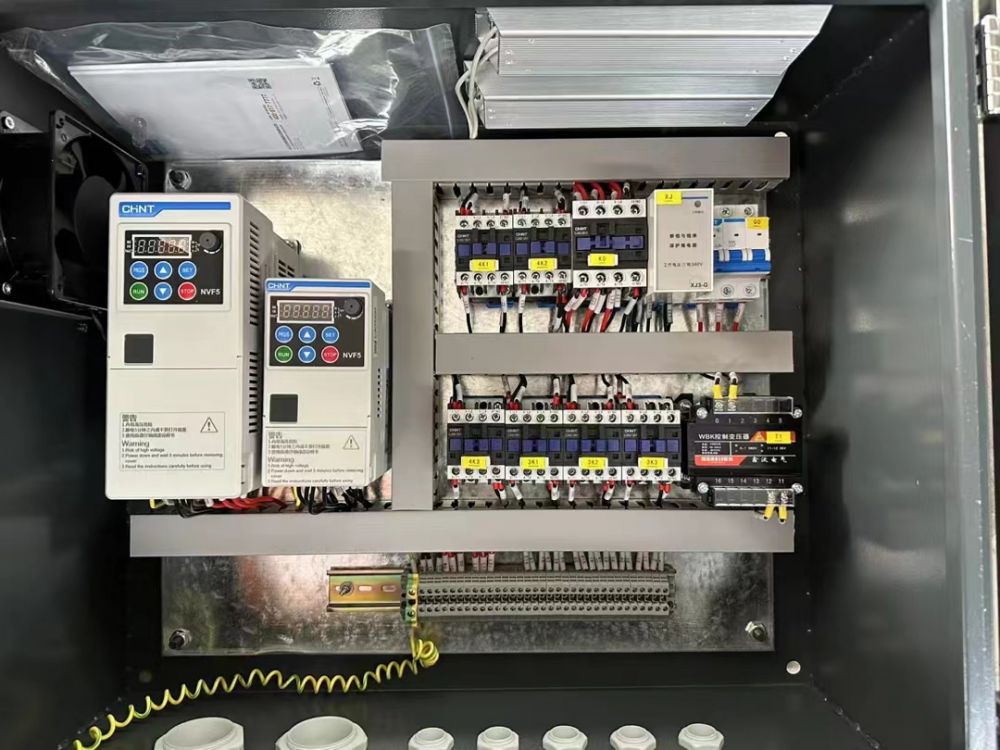 起重電氣箱、起重電器柜、變頻/防爆/冶金吊電氣系統(tǒng)廠家、價格